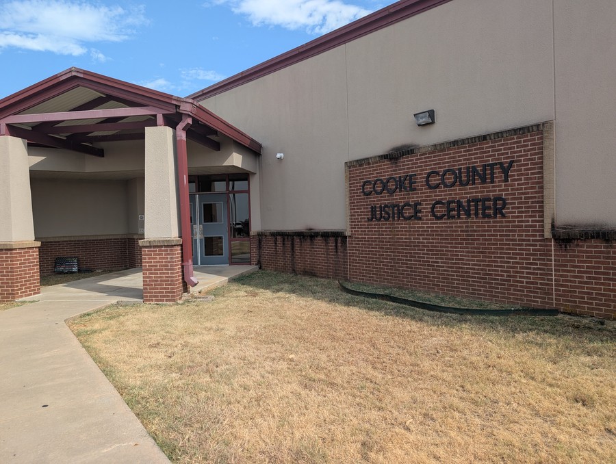 The main entrance of the Cooke County Justice Center.