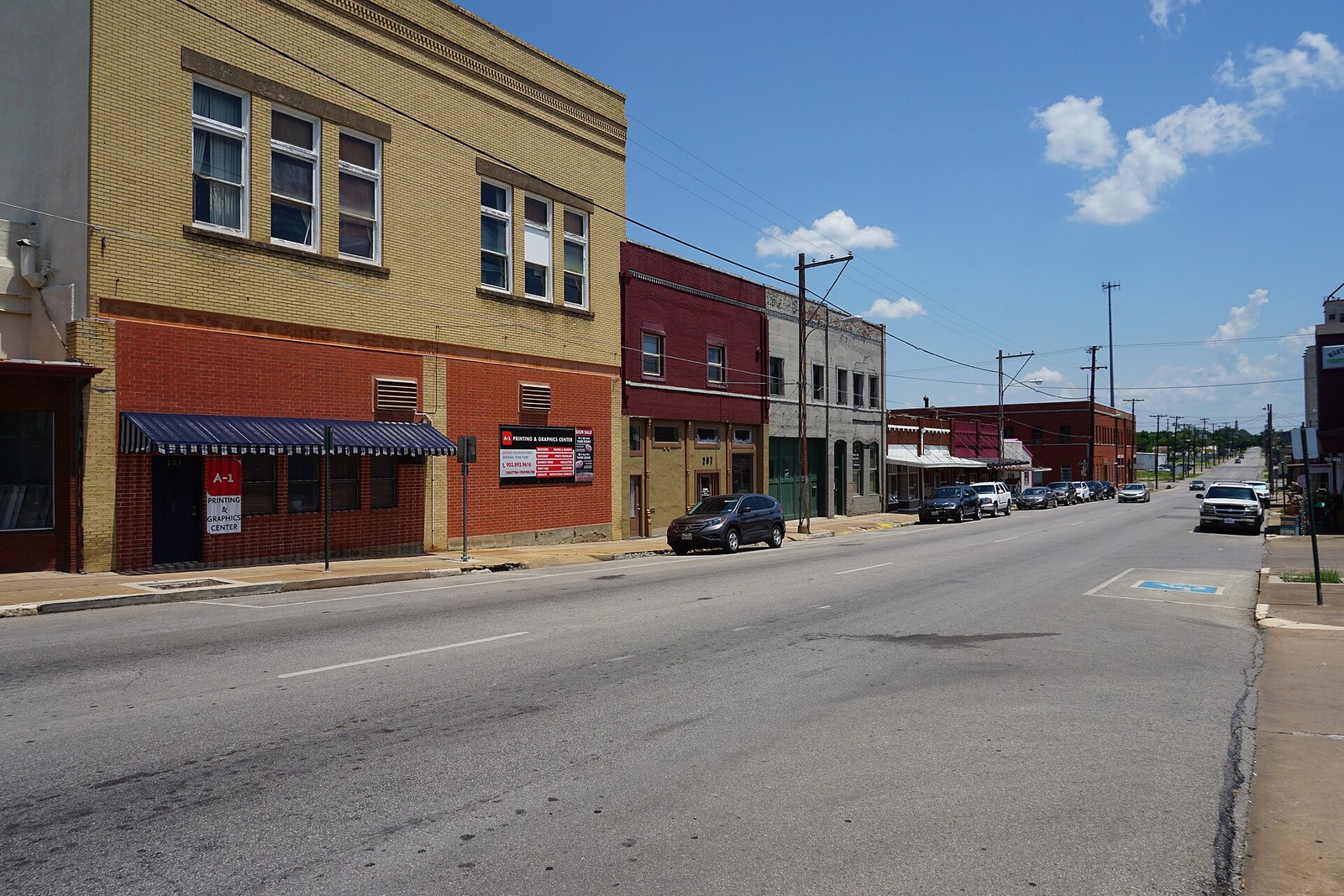 Sherman plans downtown plaza for old Texas Theater sign