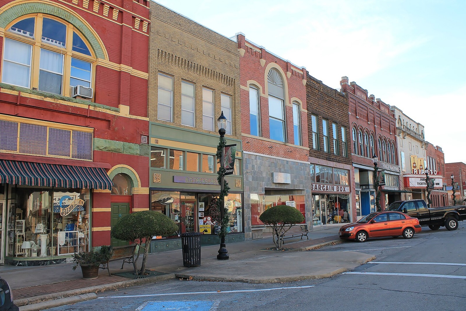 GLOWI nomination call and Nov. 18 date unconfirmed; records show two past ceremonies