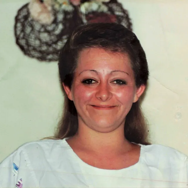 Portrait of Elaine Calhoun