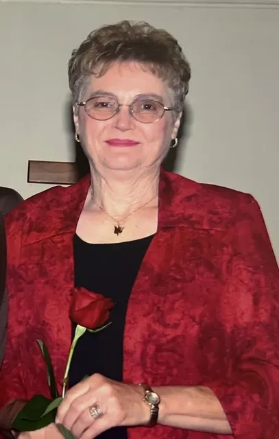 Portrait of Wanda Mae Jones