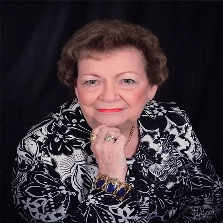 Portrait of Reita Lynn Smith