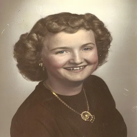 Portrait of Linda Wynell "Nell" Nolan