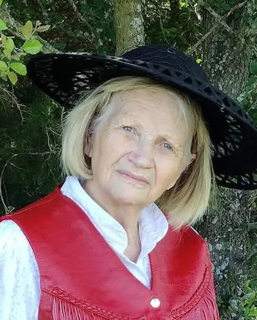 Portrait of Iva Ruth Mathews