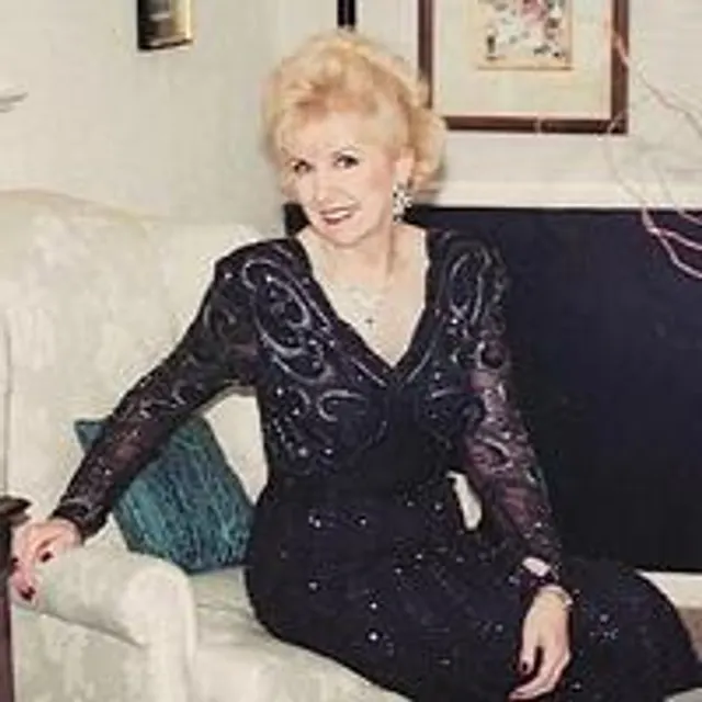Portrait of Vivian Elaine Tanner