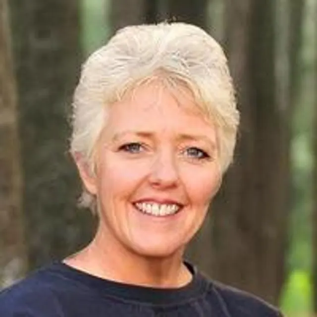 Portrait of Angie Shenk