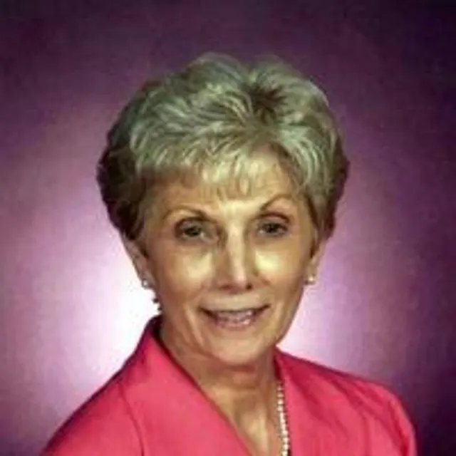 Portrait of Carolyn Sue Hassell