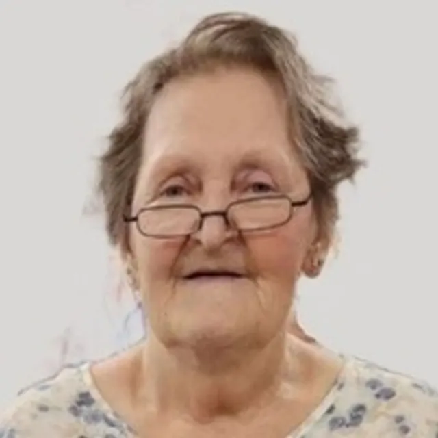 Portrait of Gloria Hamilton