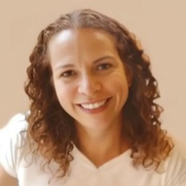 Portrait of Eve Turner