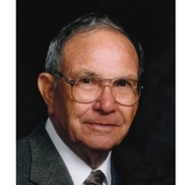 Portrait of Robert Bauer