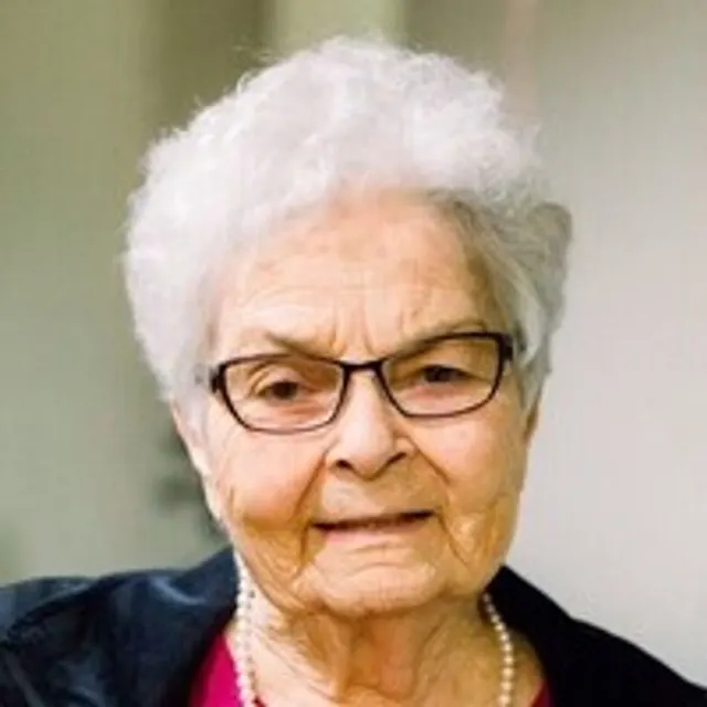 Portrait of Glendora Davenport