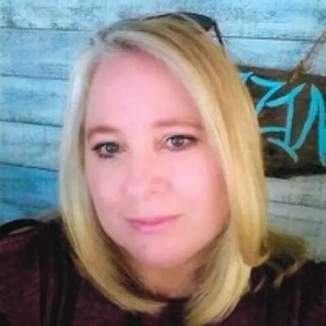 Portrait of Lisa Lynn (Patrick) Sandmann