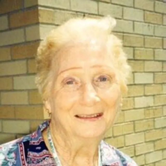Portrait of Estelle Smith